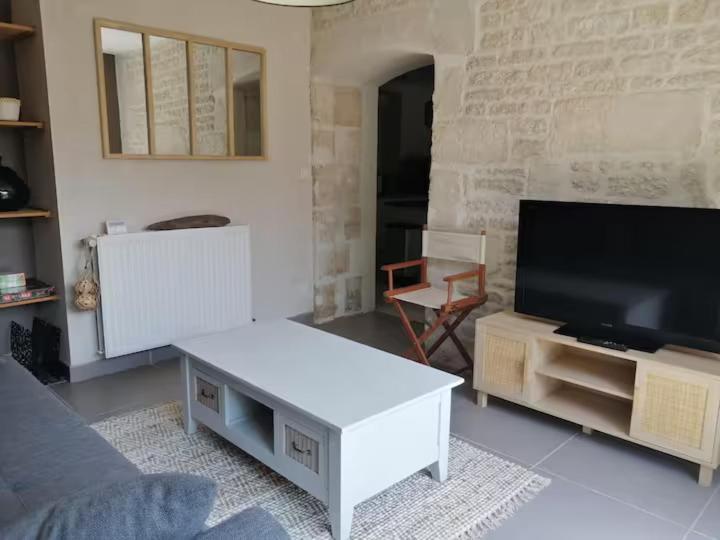 Jolie Maison De Ville Avec Un Exterieur Au Calme - Les Dragons De La Chamoiserie Niort Exteriér fotografie